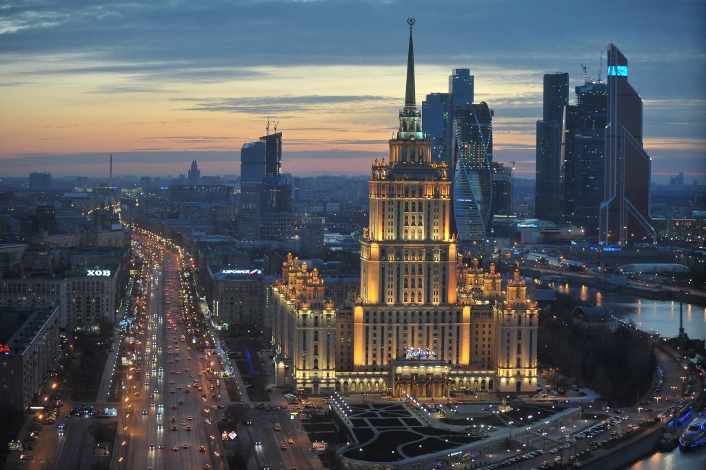 Московские небоскребы присоединятся к акции «Час Земли»