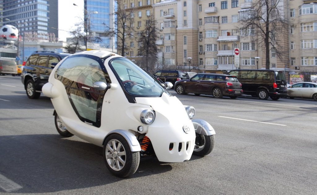 В Москве создали трехколесный электромобиль