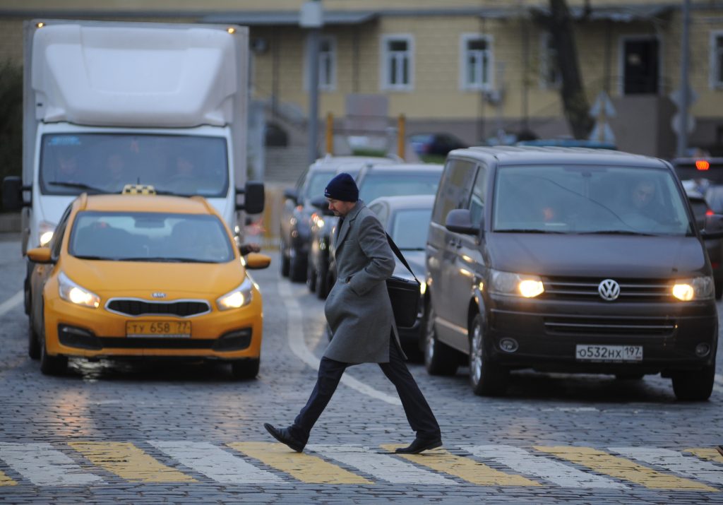 На московских «зебрах» появятся камеры с фиксацией непропуска пешеходов