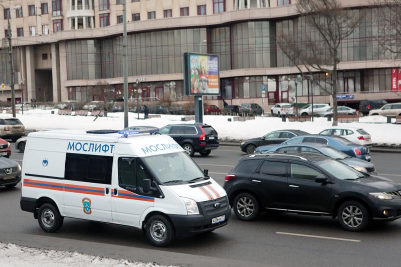 Ограничения движения транспорта введут в Хамовниках. Фото: архив, «Вечерняя Москва»