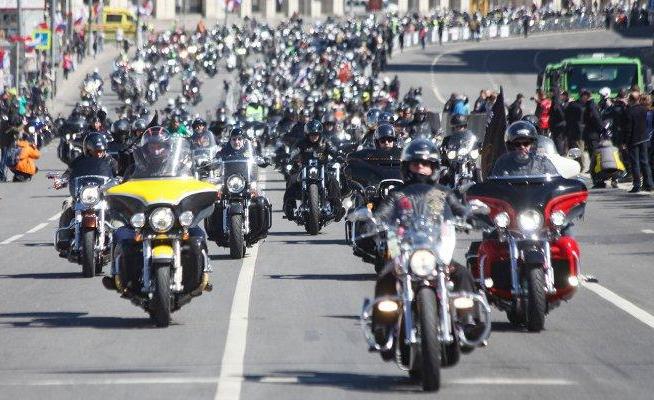 Две тысячи мотоциклистов колонной проедут по Садовому кольцу.. Фото: mos.ru
