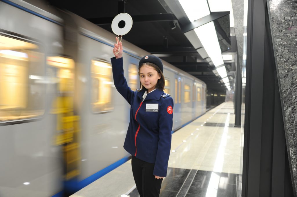 Москва запустит сразу три участка Большой кольцевой линии метро