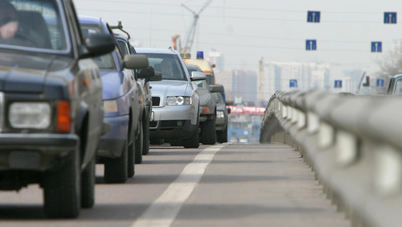 Движение транспорта на улице Ильинка ограничат 24 мая. Фото: Петр Блоховитинов, «Вечерняя Москва»