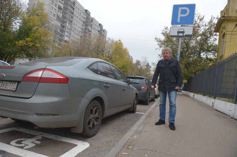 Новые парковочные места появятся в Тверском районе. Фото: Александр Казаков, «Вечерняя Москва»