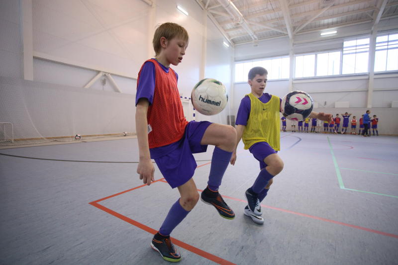Юные футболисты из Мещанского района провели товарищеский матч