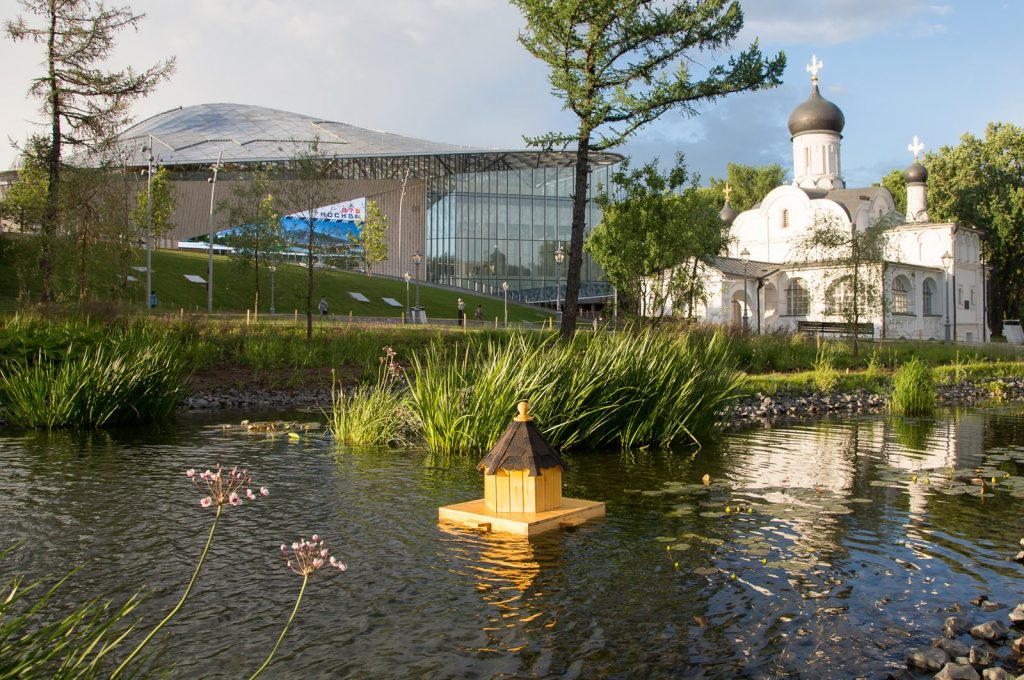Домик на воде для уток появился в парке «Зарядье». Фото: mos.ru