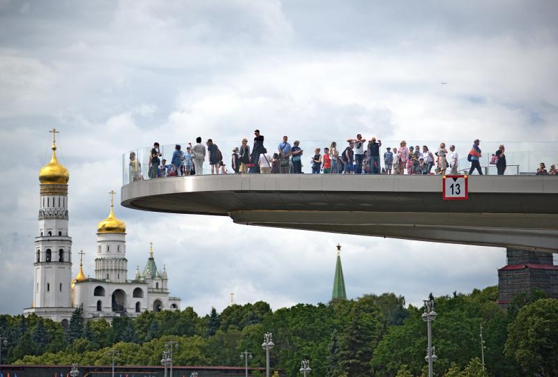 Парк «Зарядье» стал финалистом Всемирного фестиваля архитектуры. Фото: Александр Кожохин, «Вечерняя Москва»