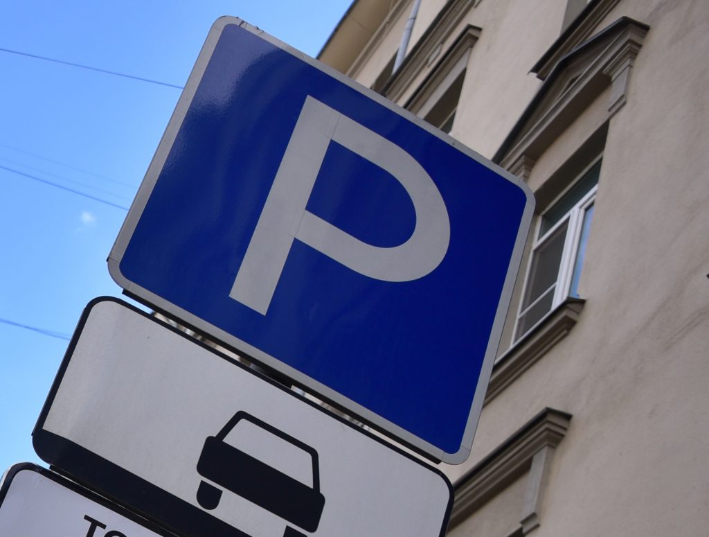 В Москве устранили сбой мобильной оплаты парковки