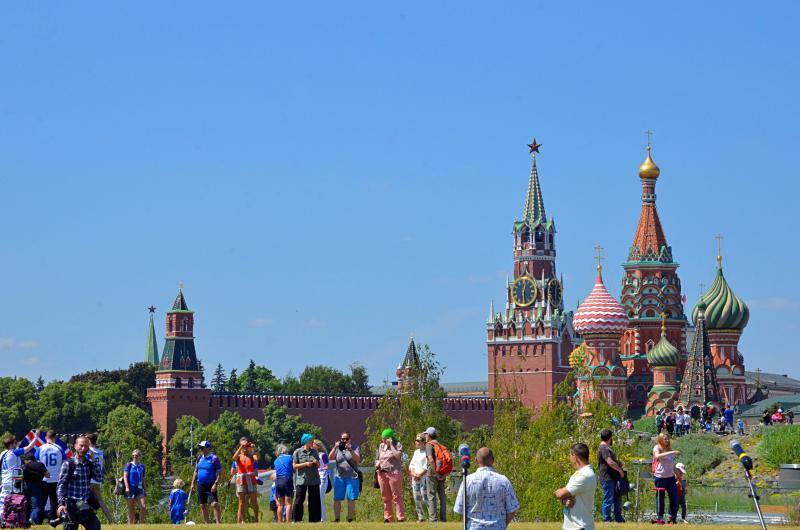 Посмотреть комедийную мелодраму или узнать о воронах: самые интересные события Москвы с 20 по 29 июля