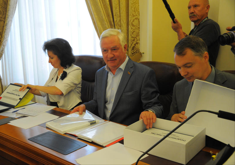 Горбунов: От борьбы за пост мэра Москвы сами отказались 26 кандидатов из 33