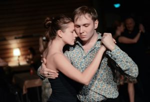 Сад Баумана приглашает вас на мастер-класс по танго и философии танца. Фото: архив, «Вечерняя Москва»