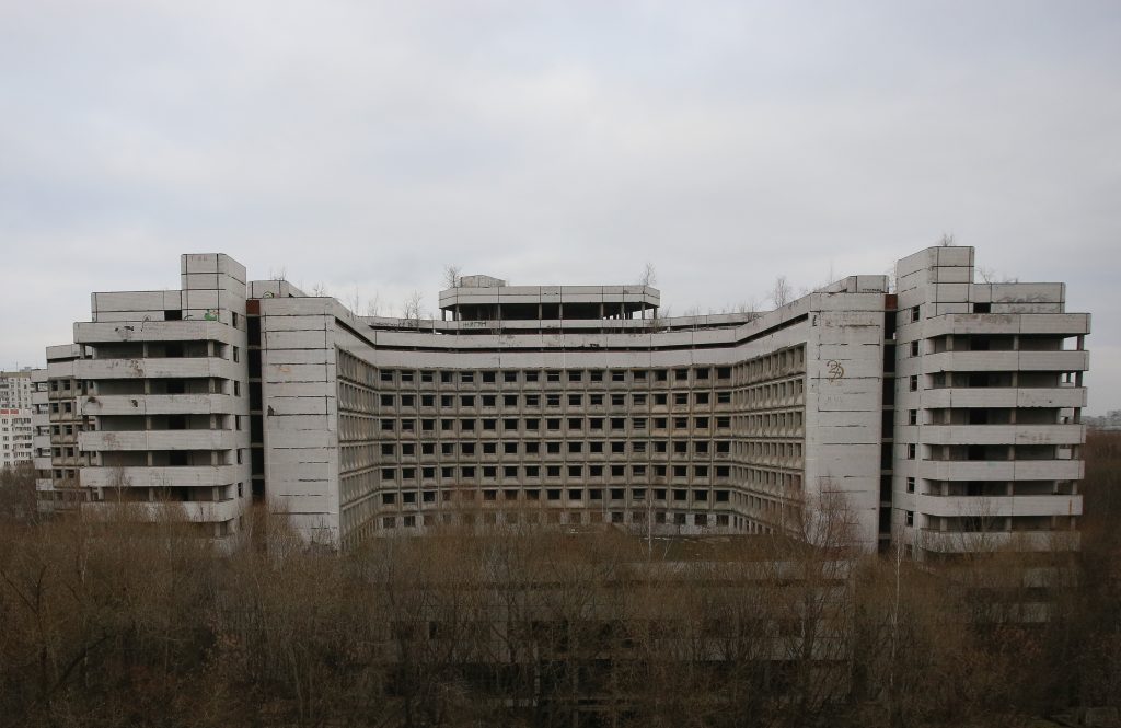 Ховринскую больницу в Москве будут сносить шесть месяцев