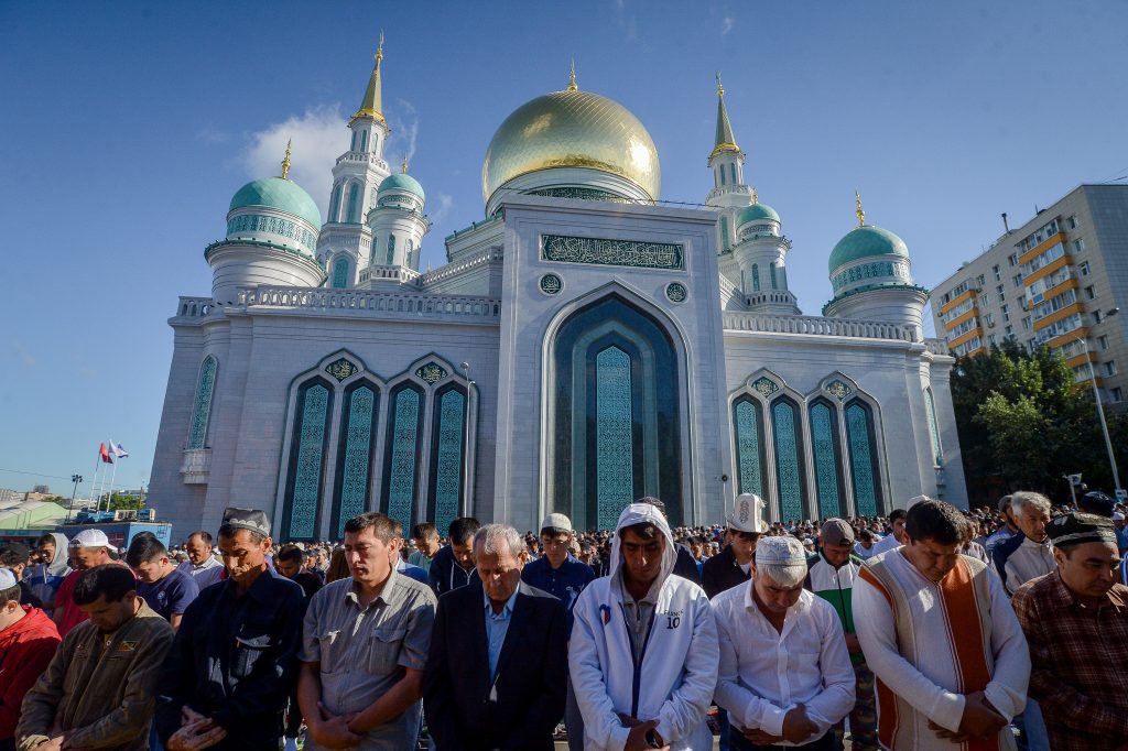 Шейх обратился к мусульманам в Московской соборной мечети