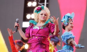 Солистами выступили звезды российской эстрады, в том числе Надежда Кадышева. Фото: Наталия Нечаева, «Вечерняя Москва»
