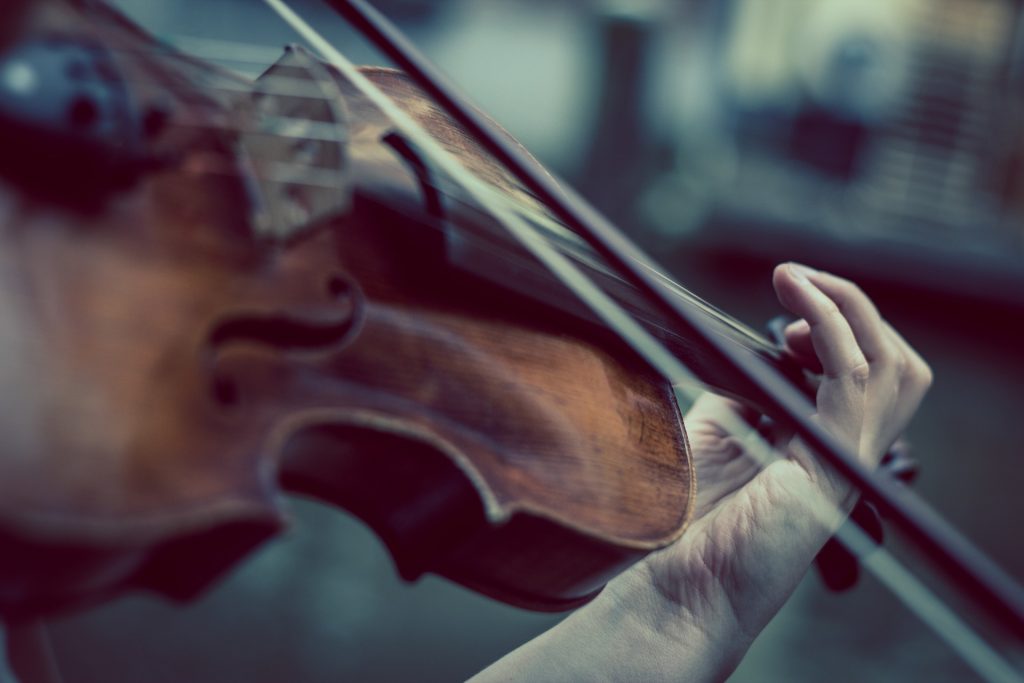 Кларнет и скрипка прозвучат в Доме Гоголя. Фото: pixabay.com