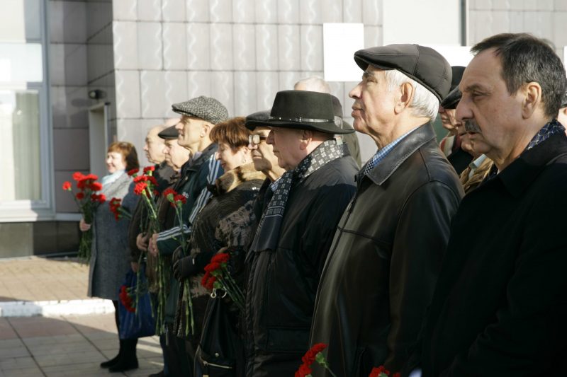 В преддверии Дня сотрудника органов внутренних дел Российской Федерации в УВД по ЦАО почтили память погибших