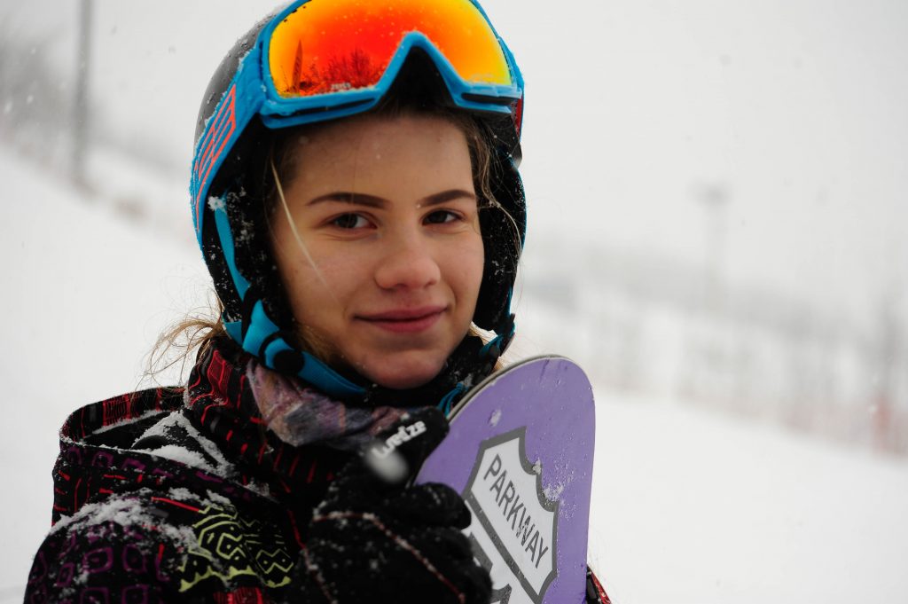 Керлинг, тюбинг и сноубординг ждут москвичей на «Путешествии в Рождество»