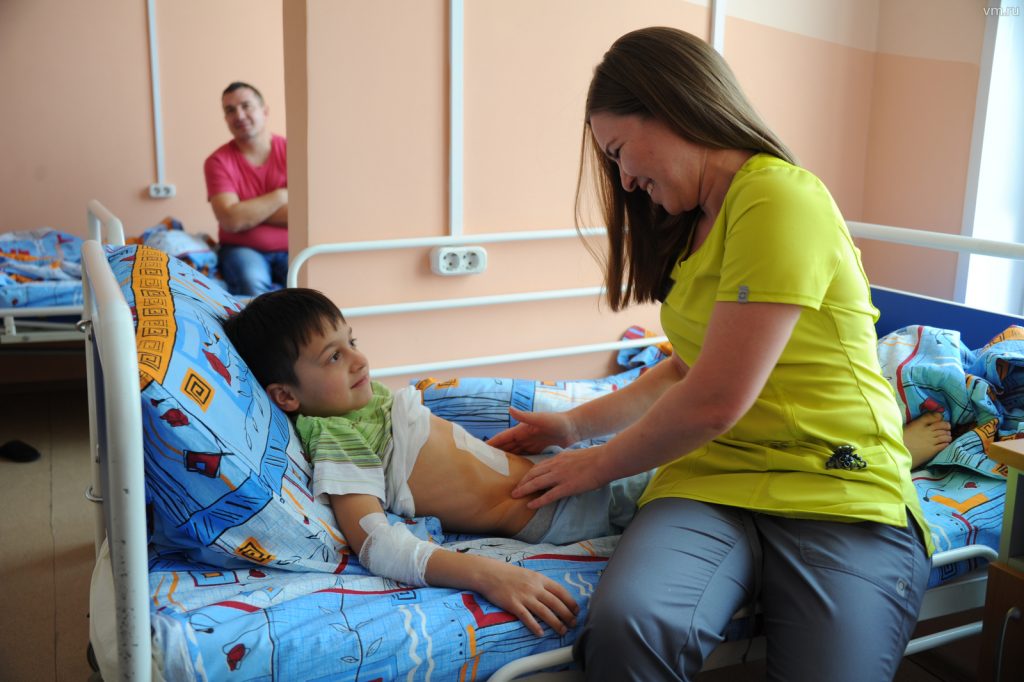 Здоровье важнее всего: юные москвичи смогут попасть на прием к врачам Морозовской больницы