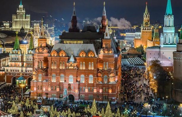 Новогоднюю почту «Золотой маски» запустят на Красной площади. Фото: сайт мэра Москвы