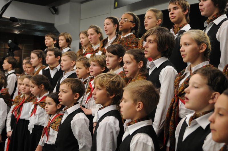 Ребята из школы №2107 выступили на конкурсе «Рождественская песнь»