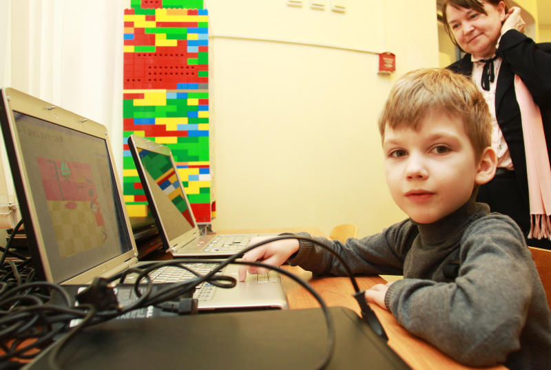 Детям расскажут о компьютерных программах в центре развития творчества «Пресня». Фото: Наталия Нечаева, «Вечерняя Москва»