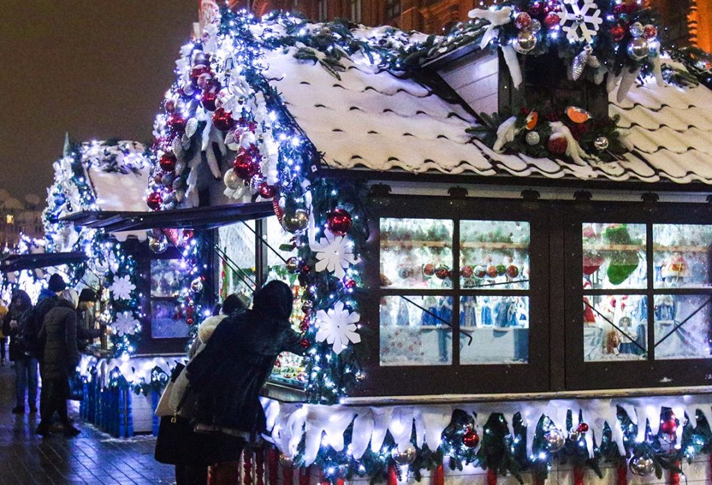 Гости фестиваля «Путешествие в Рождество» смогут выиграть поездку в Ригу. Фото: сайт мэра Москвы