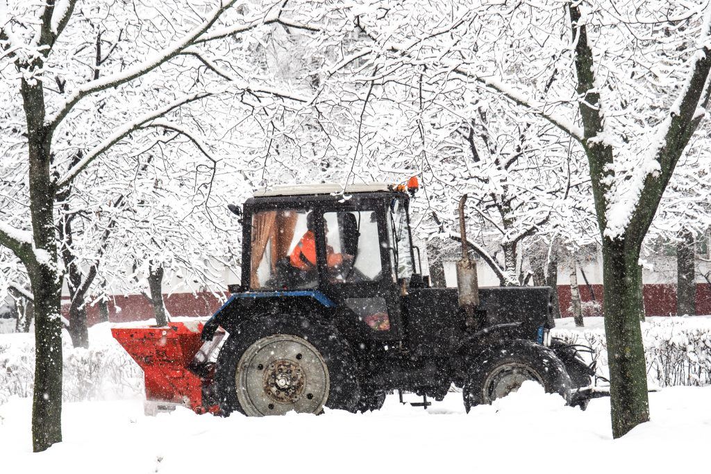 Москва избавилась от 450 тысяч кубометров снега за сутки