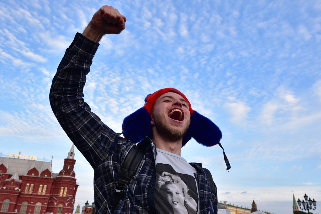Москва ограничит торговлю спиртным на пять майских дней