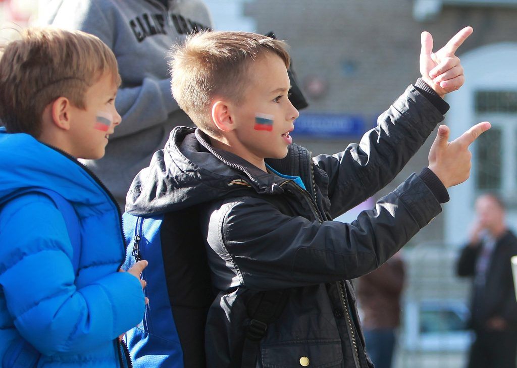 Юные участники субботников посетят эстафету на Каланчевской улице. Фото: Наталия Нечаева, «Вечерняя Москва»