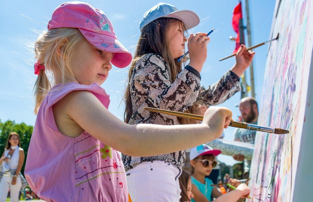 Жители Красносельского района выбрали программу ко Дню защиты детей