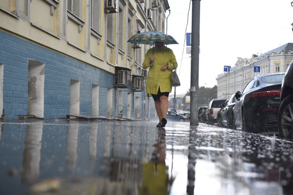 Среда в Москве будет пасмурной и дождливой. Фото: Пелагия Замятина, «Вечерняя Москва»