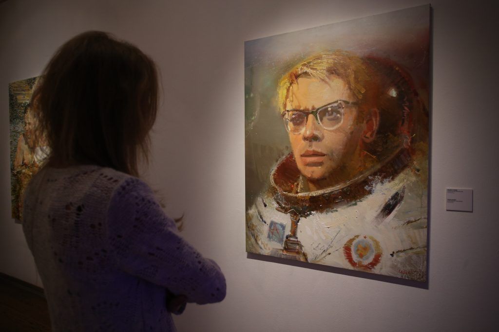 Победитель конкурса Москвы отреставрирует 18 картин в Музее космонавтики