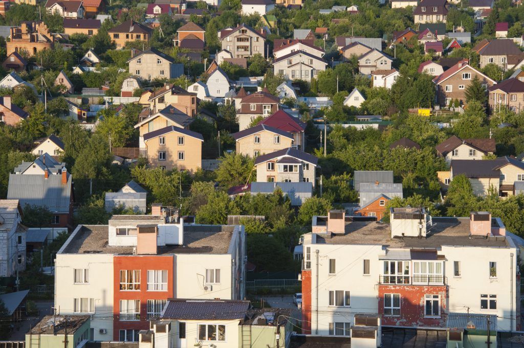 Москва продаст 10 участков под индивидуальное жилищное строительство