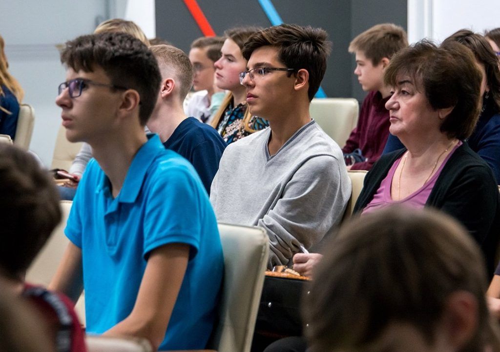 «Некрасовка» приглашает подростков, у которых уже есть паспорт, на экскурсию в IT-холдинг Mail.ru Group. Фото: сайт мэра Москвы
