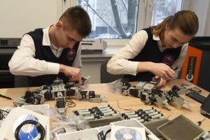 Ученики смогут заниматься робототехникой и другими дисциплинами. Фото: Владимир Новиков