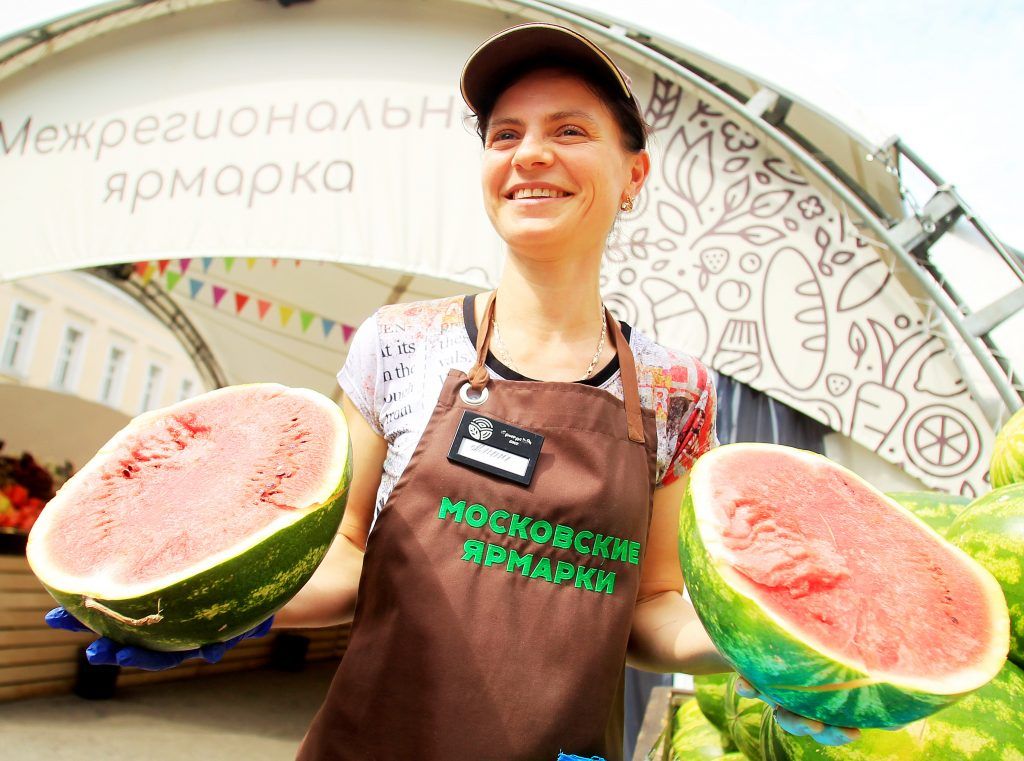 Черника, вишня и арбуз стали самыми полезными ягодами в Москве