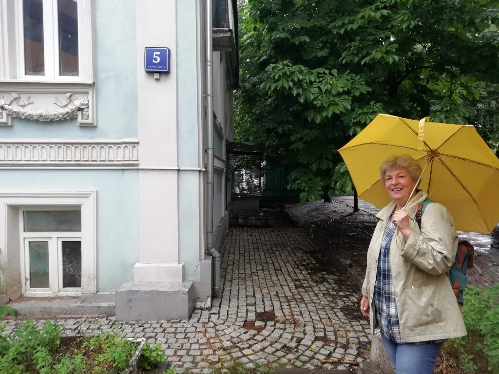 27 июня 2019 года. Мария Леонова гуляет по своей любимой Таганке и рассказывает нам о семье. Фото: Мария Гусева