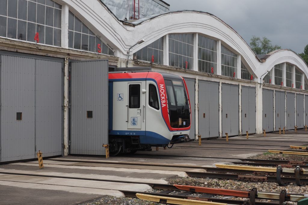 Метро Москвы запустило «промышленный» поезд по Кольцевой линии