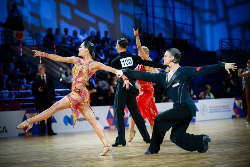 Сотрудники Плехановского университета проведут смотр в сборную по бальным танцам