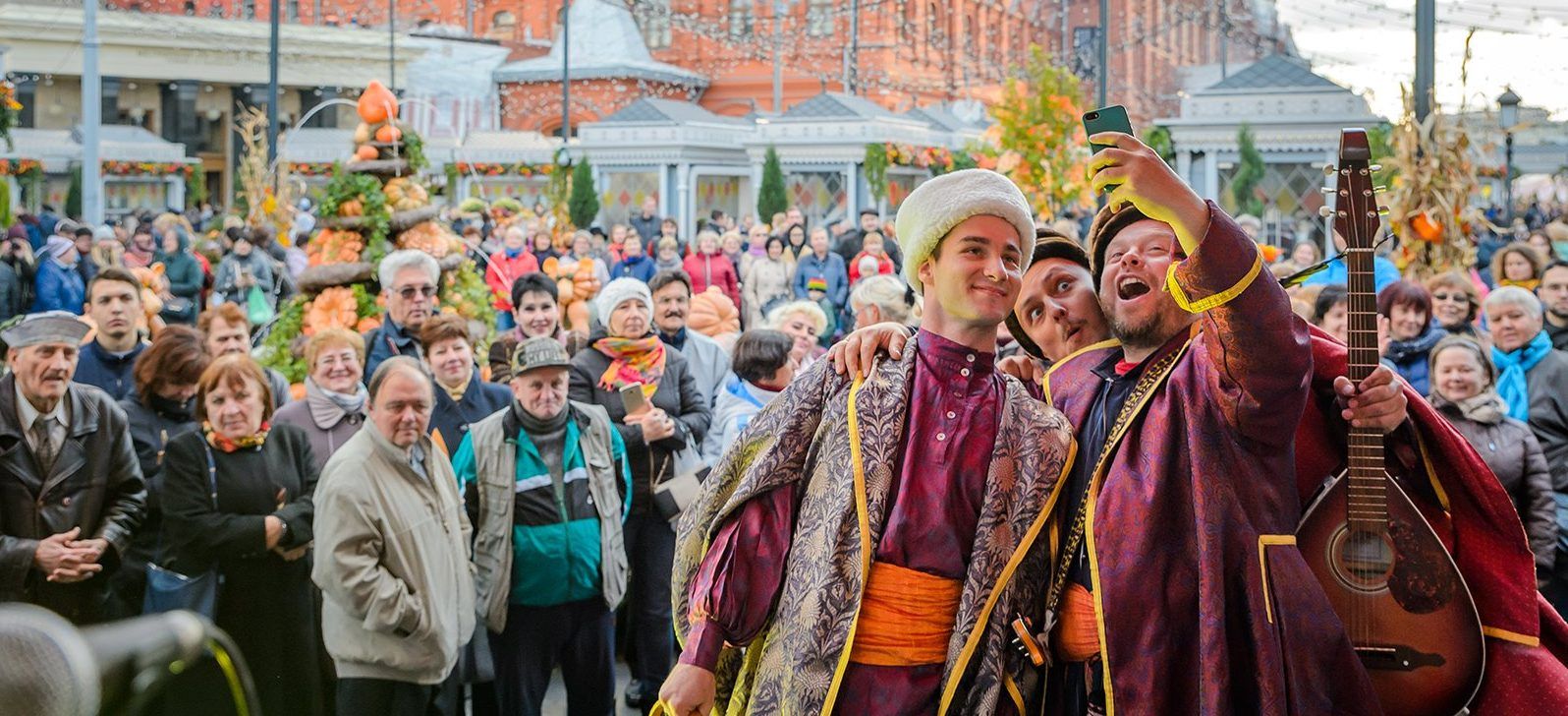 Фестиваль «Золотая осень» стартовал в центре Москвы. Фото: сайт мэра Москвы