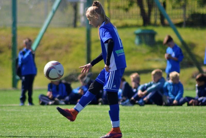 Женская команда по футболу спортивной школы №27 «Сокол» поучаствовала в матче