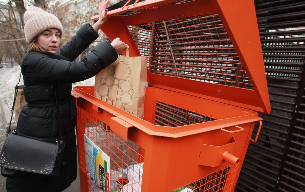 Москвичи приготовились сортировать мусор с 1 января