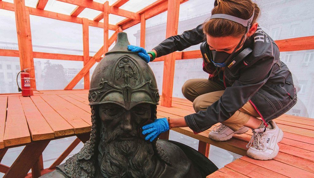 Реставрация памятника Юрию Долгорукому завершилась в Москве