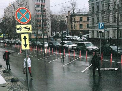 Бесплатная парковка обустроена на Нижней Красносельской улице
