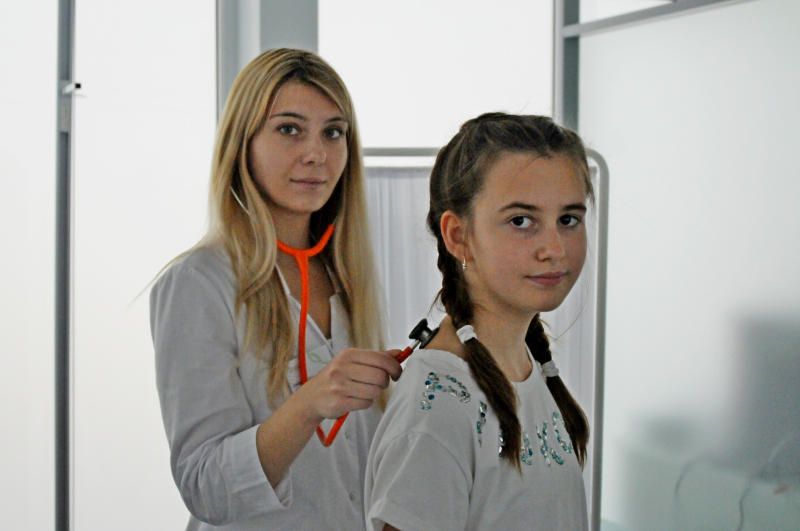 Свыше 250 врачей наняли по «Новому московскому стандарту поликлиник»