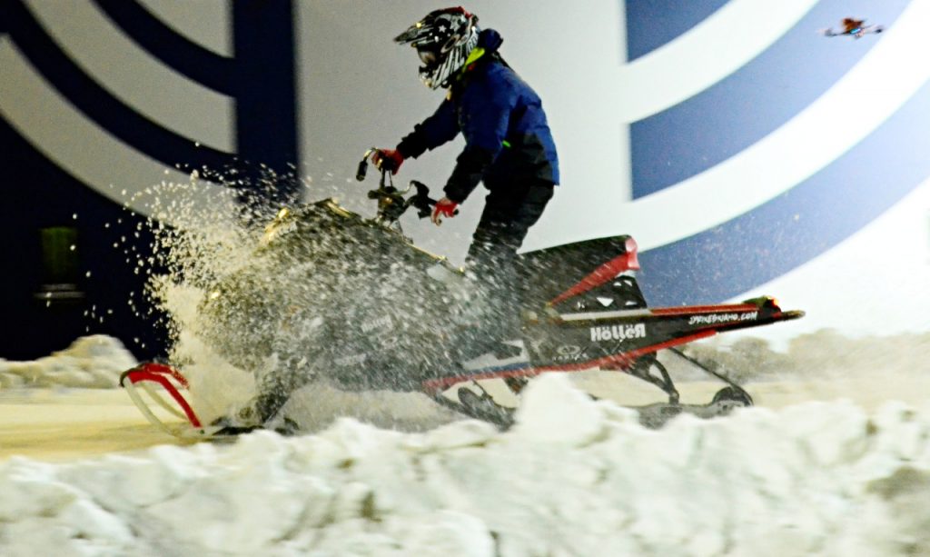 Кубок по снегоходному фристайлу стартовал на «Зимнем празднике в Лужниках»