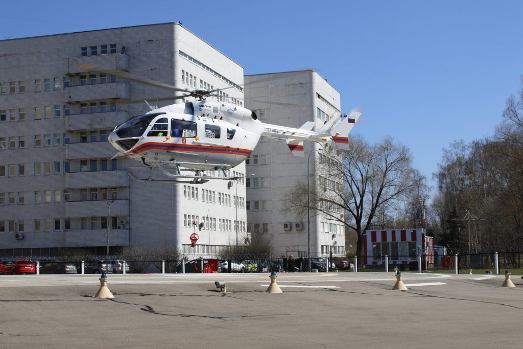 Воздушный десант и сотни спасенных: в Московском авиацентре подвели итоги работы