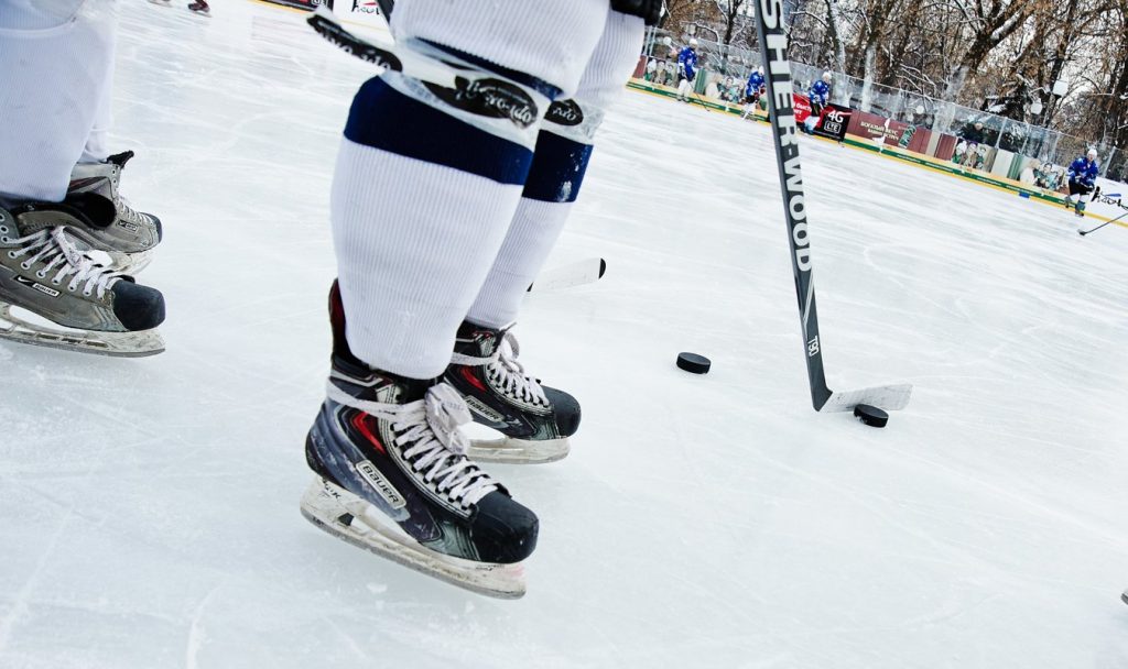 Спортсмены Плехановского университета встретятся на льду с командой РАНХиГС. Фото: сайт мэра Москвы