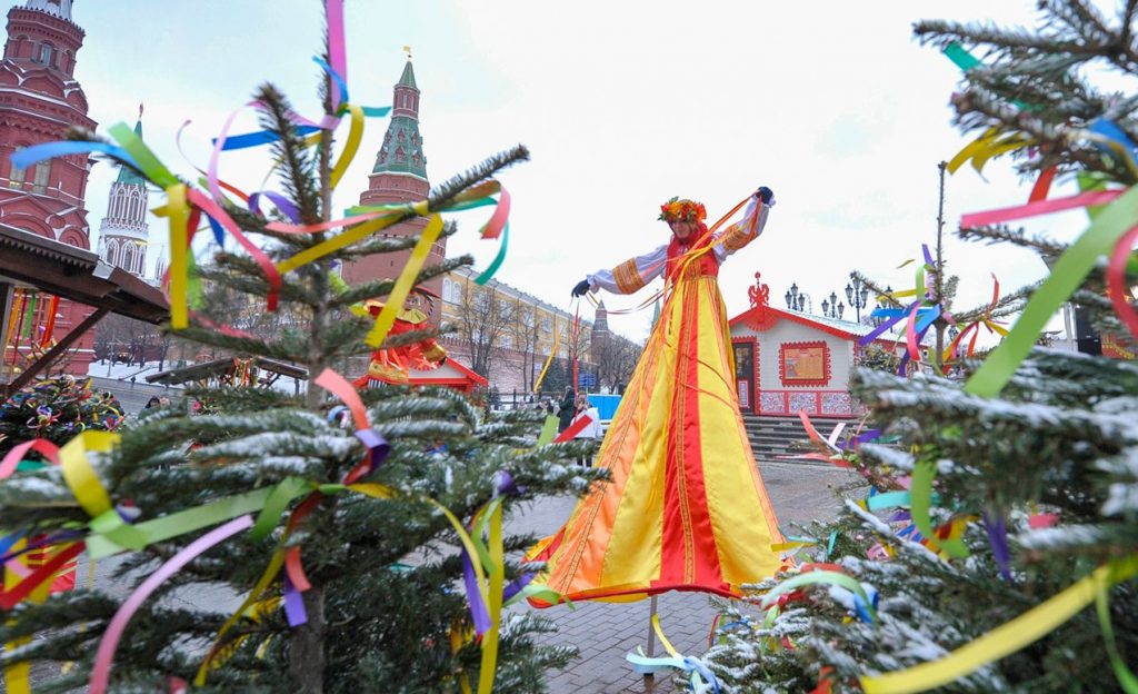 Мельница и телеги: на Манежной площади построят бревенчатую деревеньку к Масленице. Фото: сайт мэра Москвы