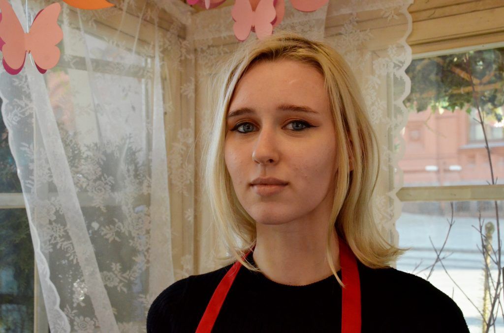 Анастасия Ахматова утверждает, что лучший способ порадовать даму 8 марта — накормить ее. Фото: Анна Быкова